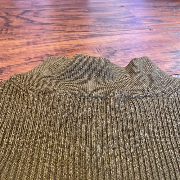 mock neck - Picture 4 of 4